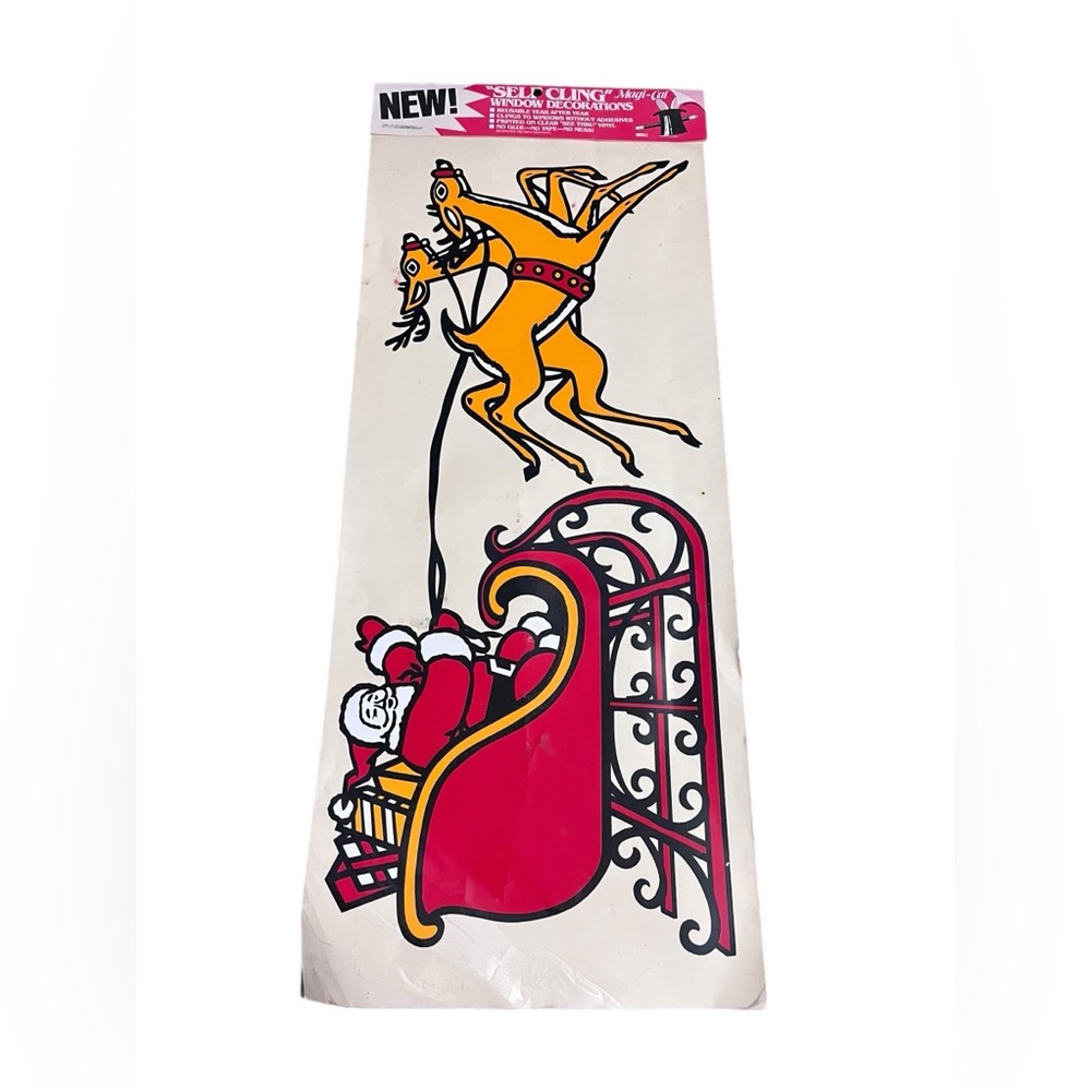 Vintage "SELF CLING'' Magical
WINDOW
DECORATIONS
• REUSABLE YEAR
AFTER YEAR